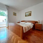 Summer 2026 Apartments Near The Beach Apartman *