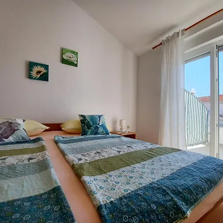 Apartment Ryanair's Summer Vacation Near The Zadar