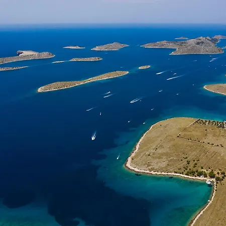 Apartment Ryanair's Summer Vacation Near The Zadar