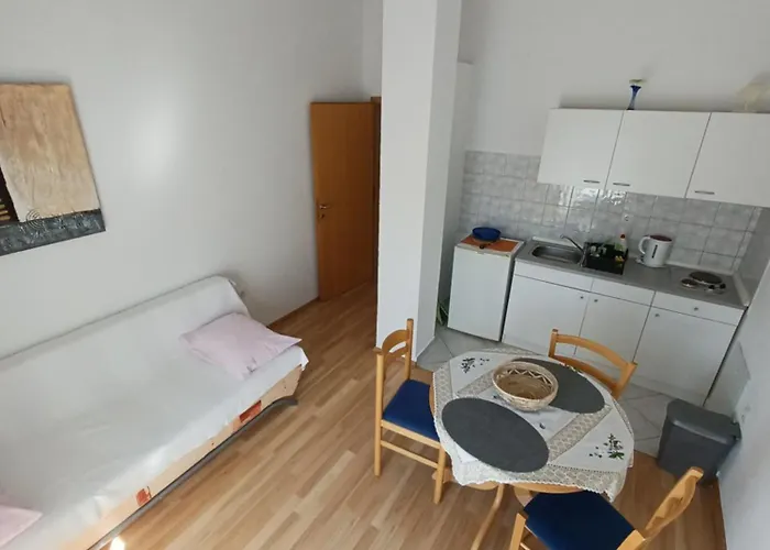 Appartement Summer 2026 Apartments Near The Beach Zadar