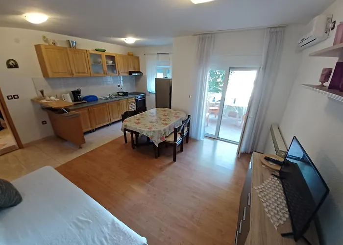 Summer 2026 Apartments Near The Beach * Zadar