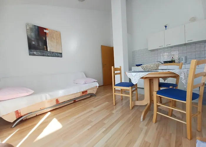 Appartement Summer 2026 Apartments Near The Beach Zadar