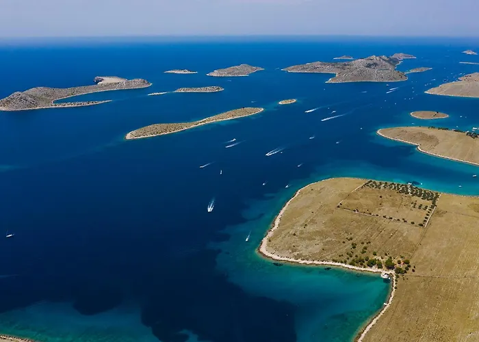 Appartement Summer 2026 Apartments Near The Beach Zadar